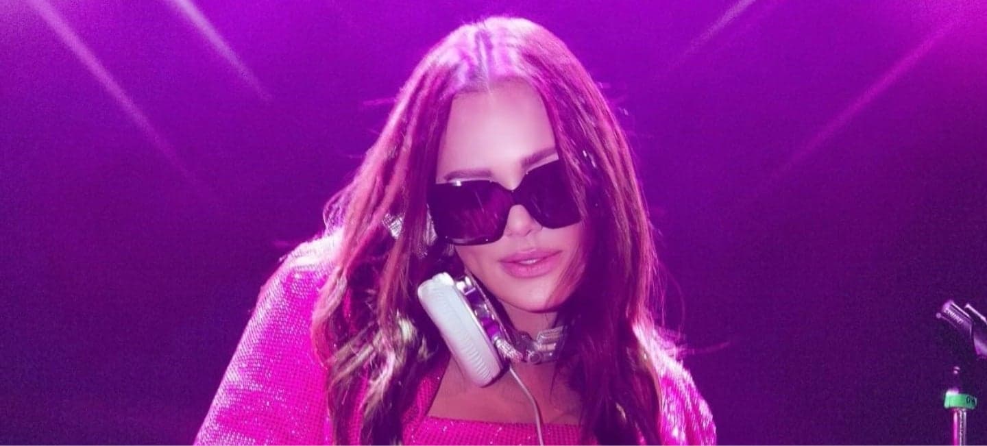 DJ Meredith Marks
